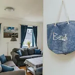 Gezinsvakantiewoning Nabij Strand, Kindvriendelijk * Ауддорп