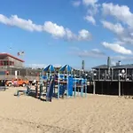 Gezinsvakantiewoning Nabij Strand, Kindvriendelijk Дом отдыха *