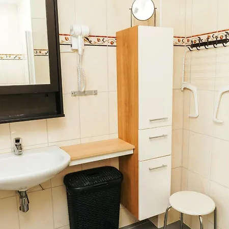 Gezinsvakantiewoning Nabij Strand, Kindvriendelijk * Ouddorp