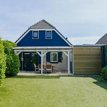 Casa vacanze Gezinsvakantiewoning Nabij Strand, Kindvriendelijk, Zuiderdiep 20,